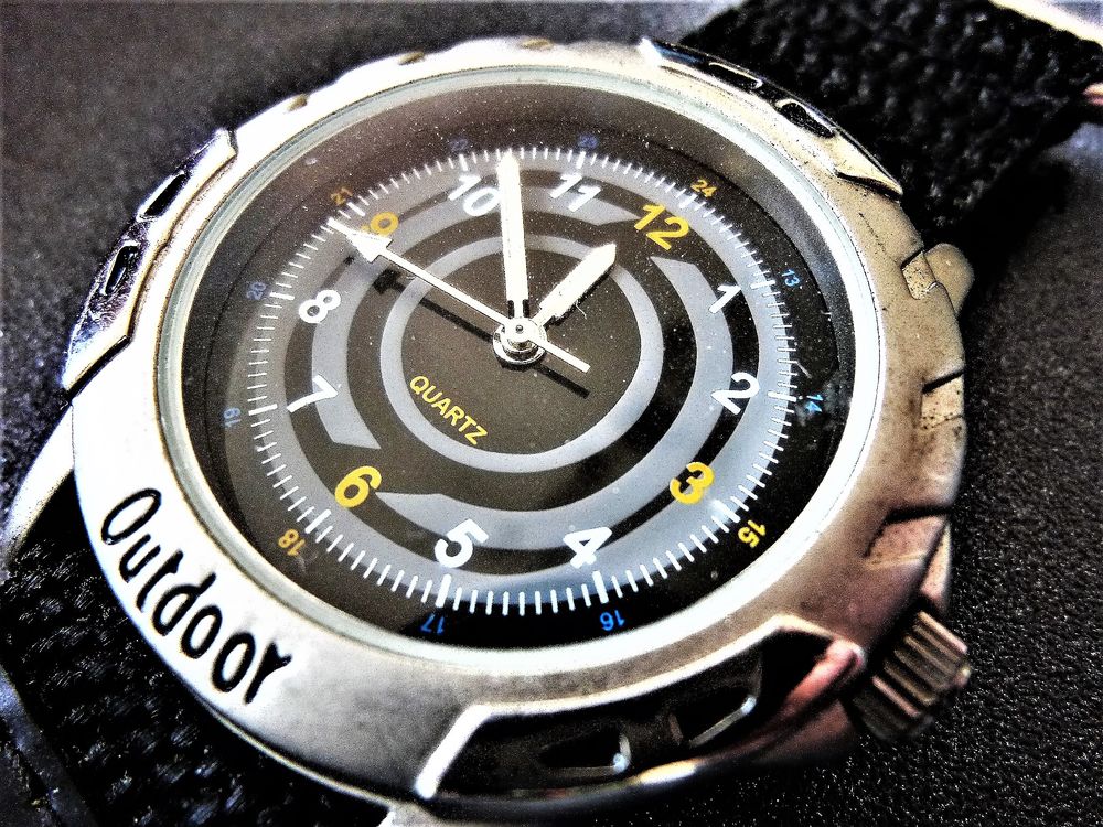 OUTDOOR ETA montre homme military 2003 ANQ1033 Bijoux et montres
