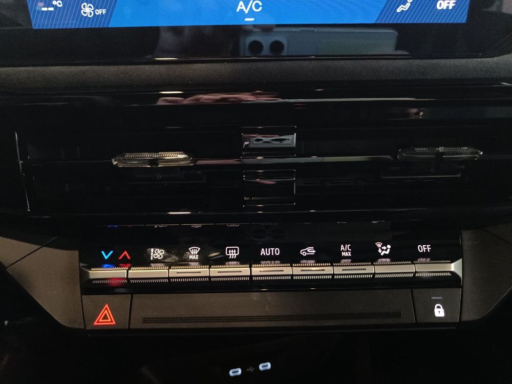 Clio VI Clio E-Tech full hybrid 160 ch esprit Alpine 2026 occasion 95220 Pierrelaye