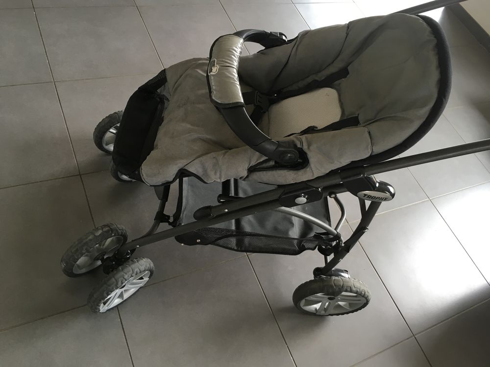 Poussette + nacelle +cosy de marque B&eacute;b&eacute; Confort Puériculture