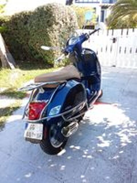 VESPA 2022 occasion 64200 Biarritz