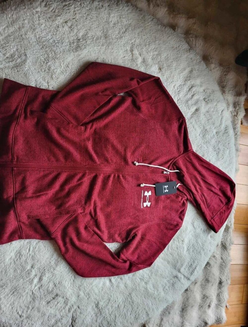 veste+zipp&eacute;e+under+amour+bordeaux+(original Vêtements