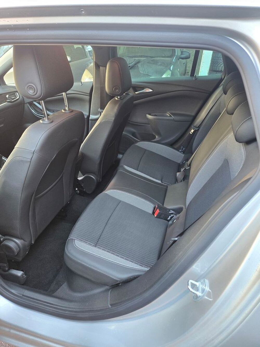 Astra Sports Tourer 1.5 Diesel 122 ch BVM6 Elegance Business 2021 occasion 69130 &Eacute;cully