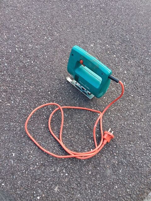 Scie sauteuse Black et Decker 15 Pont-P�an (35)