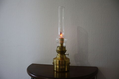 lampe a pétrole ancienne 60 Malzéville (54)