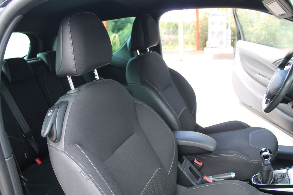 DS3 DS 3 PureTech 82 BVM So Chic 2015 occasion 20260 Calvi