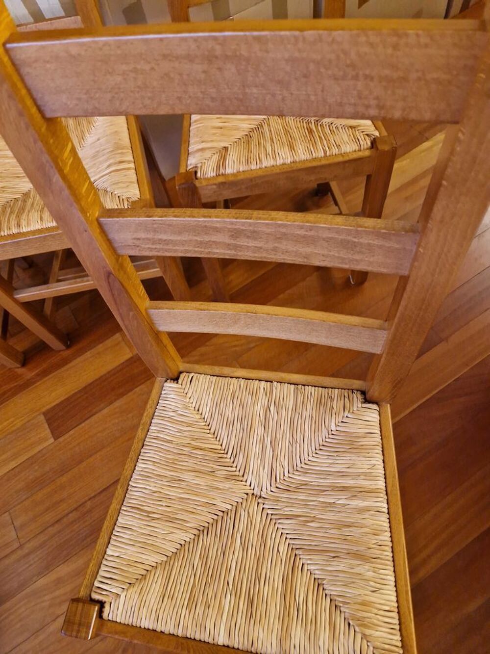 Lot de 6 chaises Salle &agrave; Manger. sur ORVAULT. Meubles