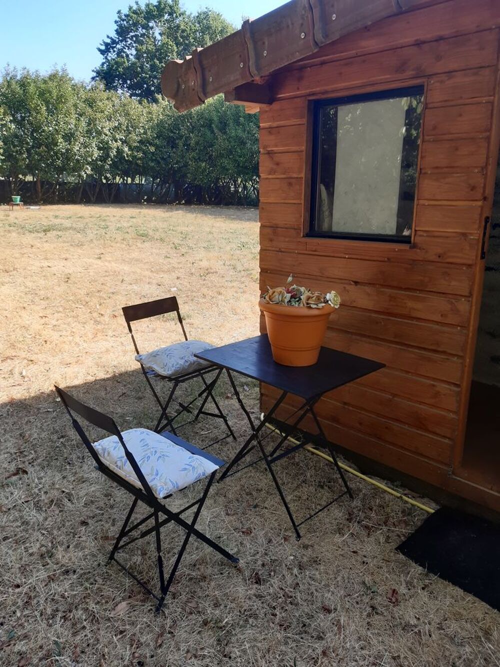   LODGE  CYCLISTES  OU  POSES MOTOS Bourgogne, Préty (71290)