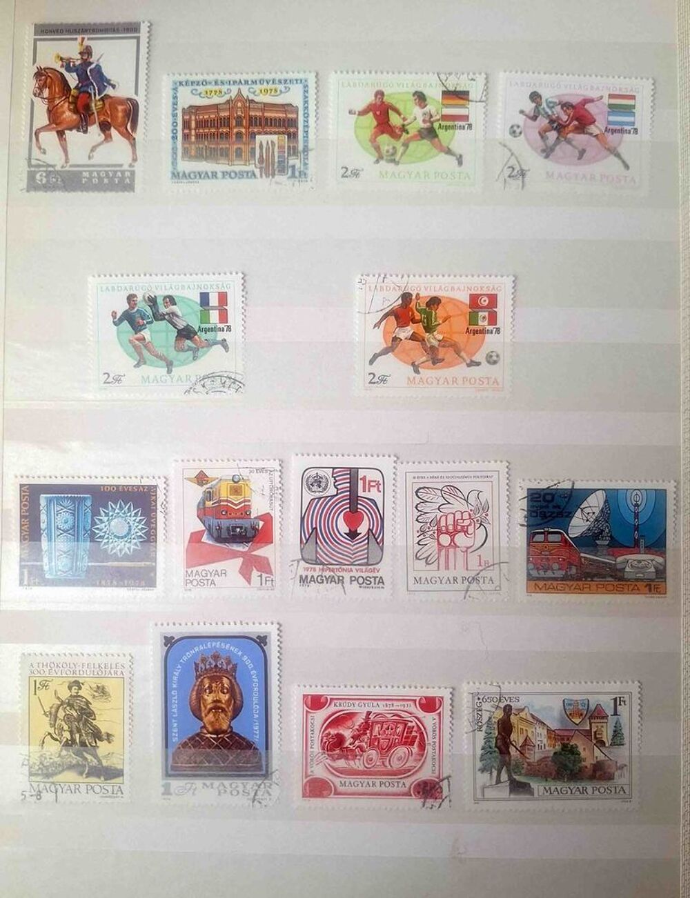 S&eacute;rie de timbres de collection de Hongrie A 