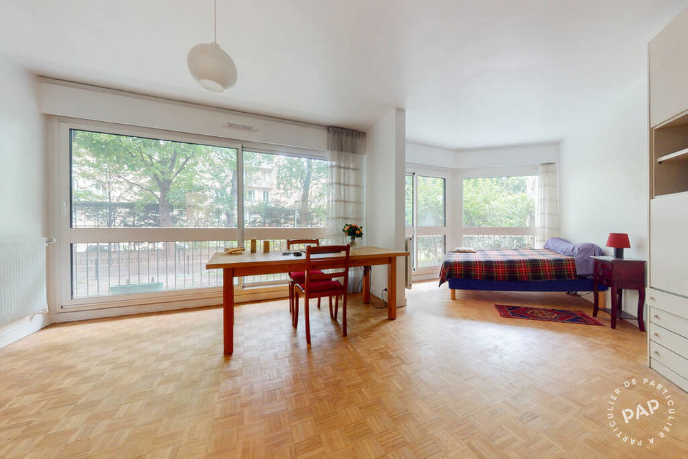 Vente Appartement Studio 44,04 m2 + loggia 8,9 m2 Paris 18