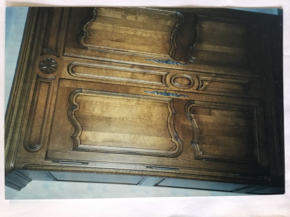 armoire Lorraine ch&ecirc;ne massif Meubles