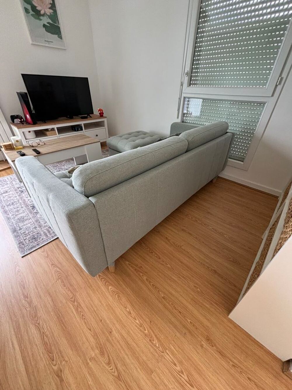 CANAPE 3 places et pouf Meubles