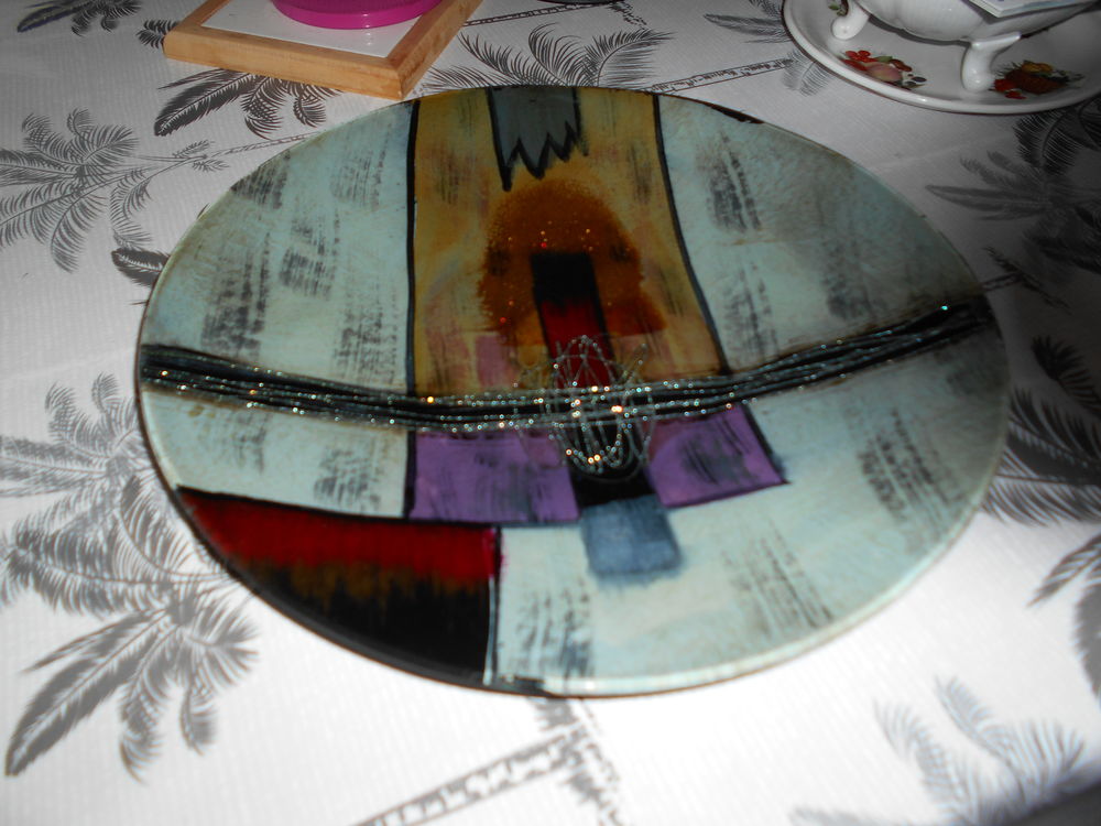 Plat d&eacute;coratif peint &agrave; la main Cuisine