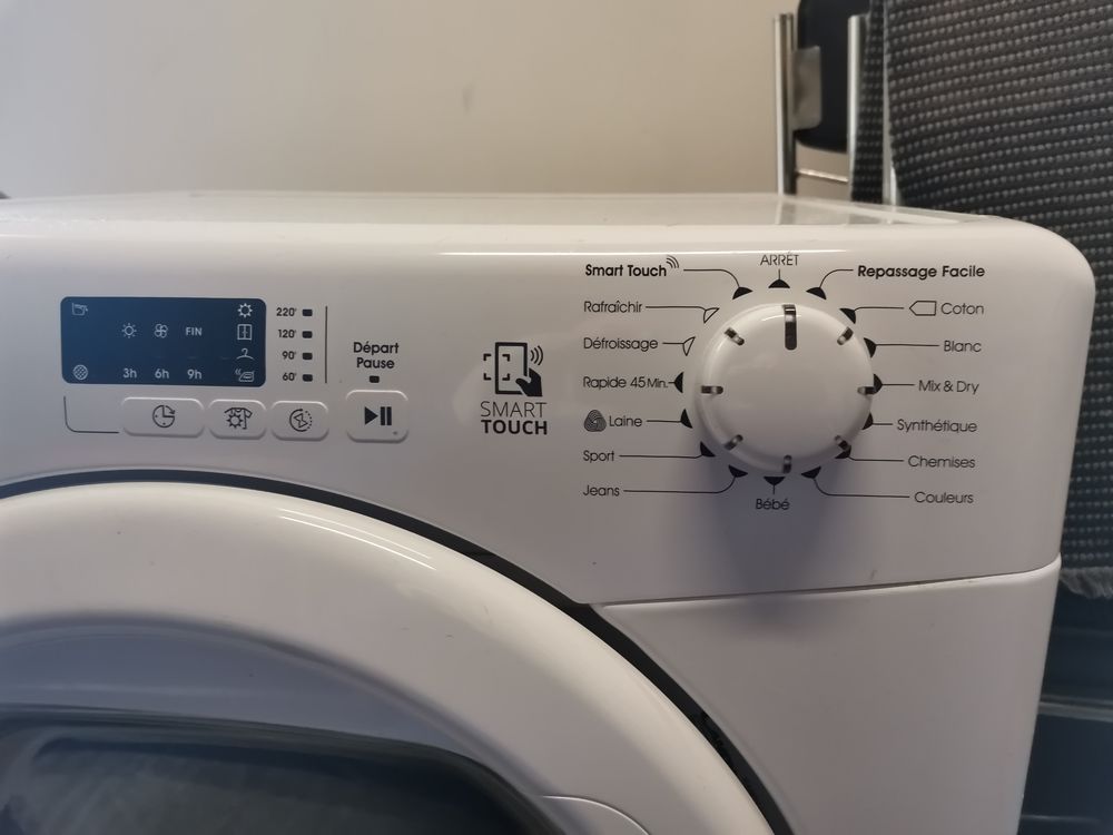 S&egrave;che linge Candy Smart touch 118 L
Bon &eacute;tat Electroménager