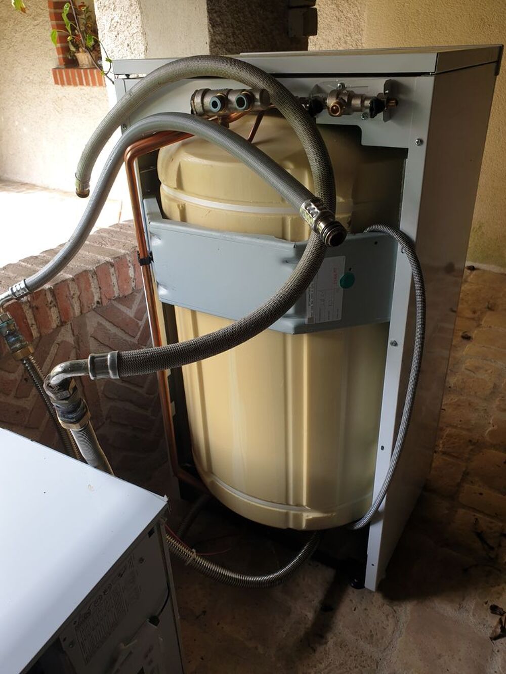 Chaudi&egrave;re et Chauffe eau Frisquet Electroménager