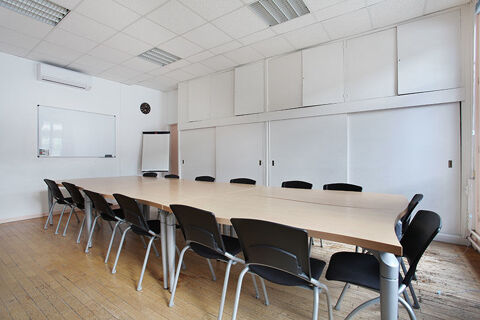 Basculez vers un espace de bureau ouvert pr&ecirc;t &agrave; l'emploi pour 15 personnes &agrave; Grenoble City 1765 38000 Grenoble