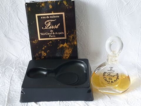 Miniature de parfum VC&A First bouchon transparent 6 Plaisir (78)