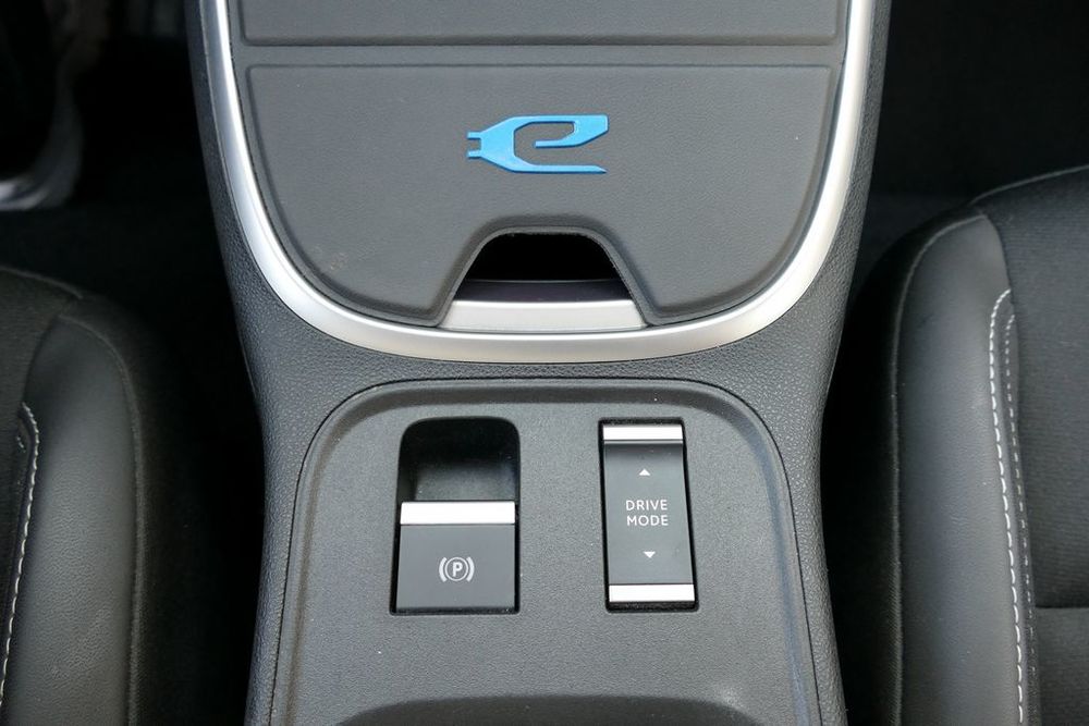 Avenger 115kW 4x2 Altitude 2023 occasion 13600 La Ciotat