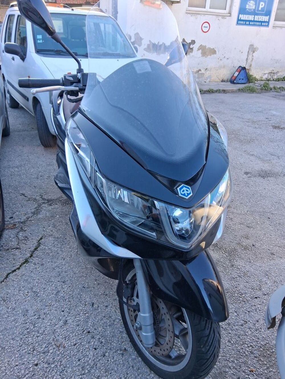 PIAGGIO 2013 occasion 13400 Aubagne