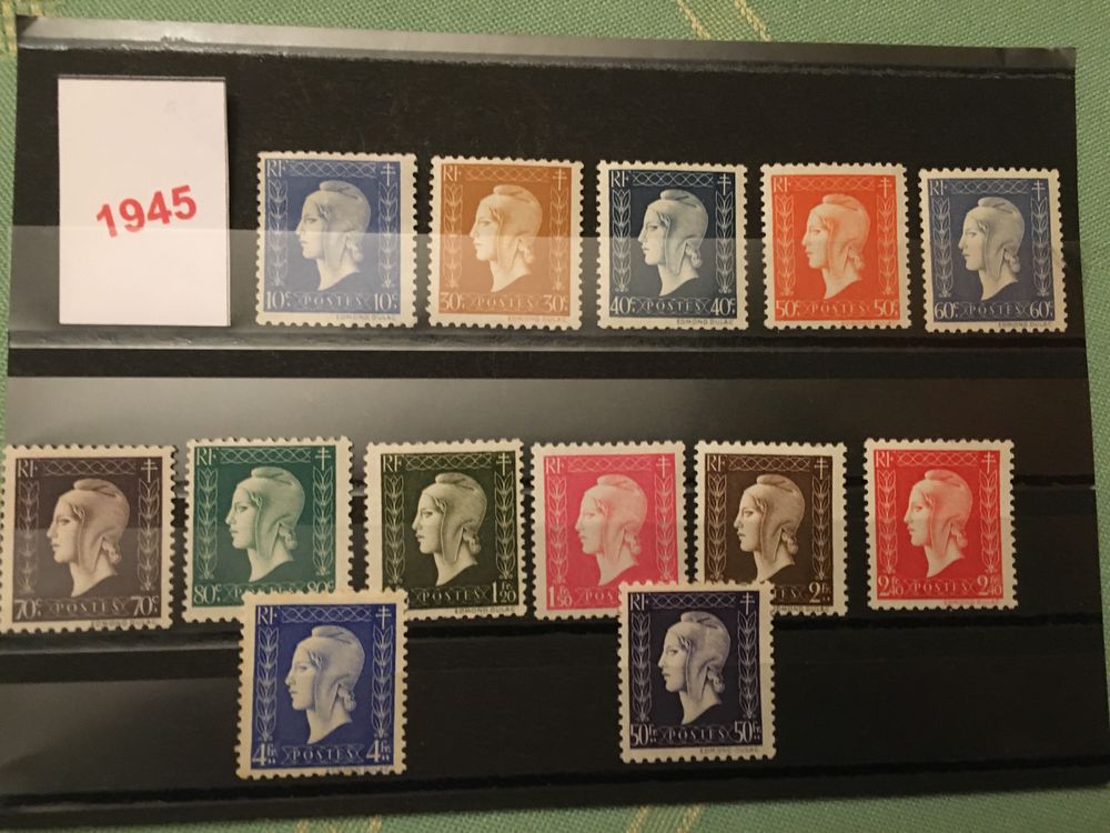 Timbres de Collection de France Neufs ** 1945 