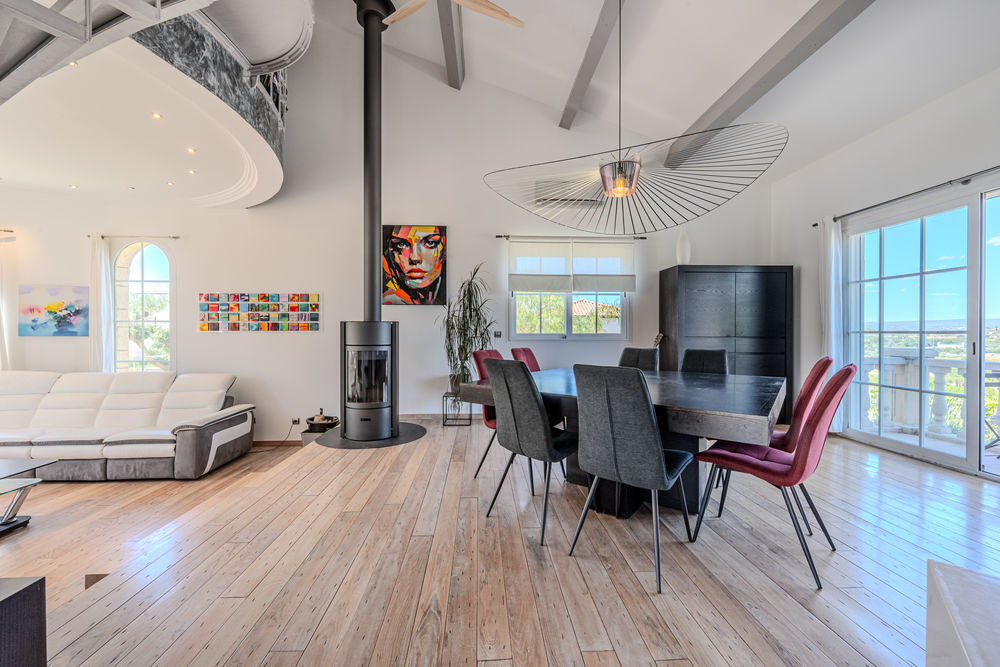 Vente Villa Villa de caractère 8 pièces 262 m² Mèze