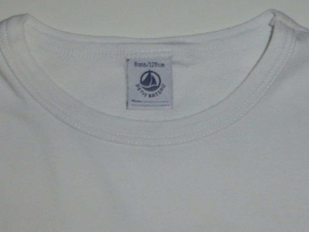 Petit Bateau t-shirt gar&ccedil;on motif baleine 8 ans Vêtements enfants