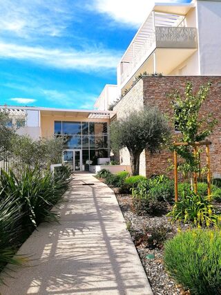  Parking / Garage � louer 15 m� Saint-aun�s