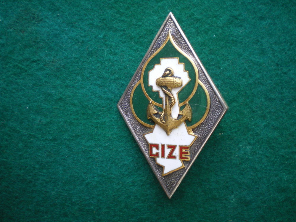 Insigne colonial - CIZE - Centre d'Instruction Zone Est E.O. 