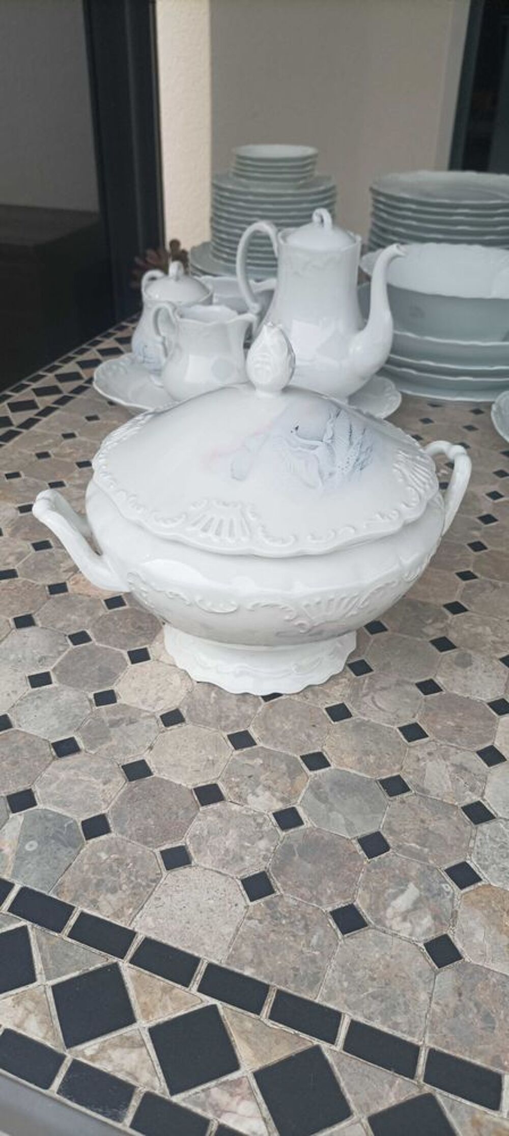 Service de table Limoges Tharaud €" 78 pi&egrave;ces neuves 