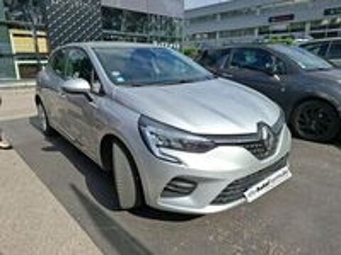 Clio V Clio TCe 90 - 21N Business 2022 occasion 69400 Arnas