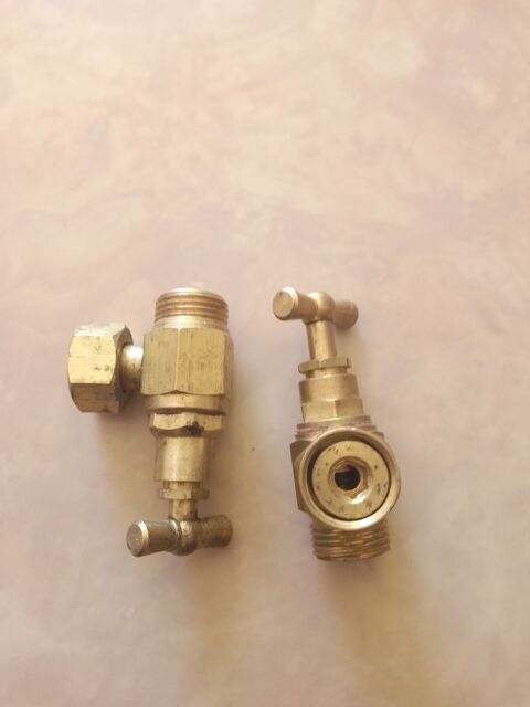 robinet d'arr�t wc neuf=2 5 Beauvoir (50)