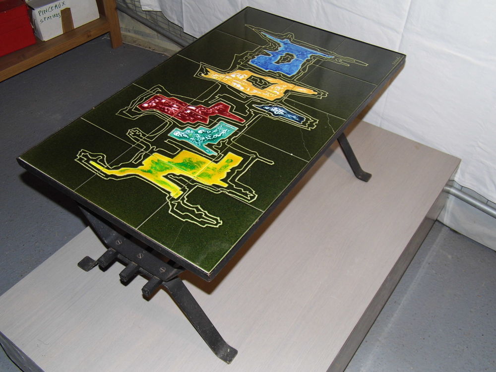 Table basse c&eacute;ramique VALLAURIS multicolore sign&eacute;e Circa vintage d&eacute;cor abstrait Meubles