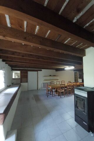  Maison à vendre 10 pièces 245 m²