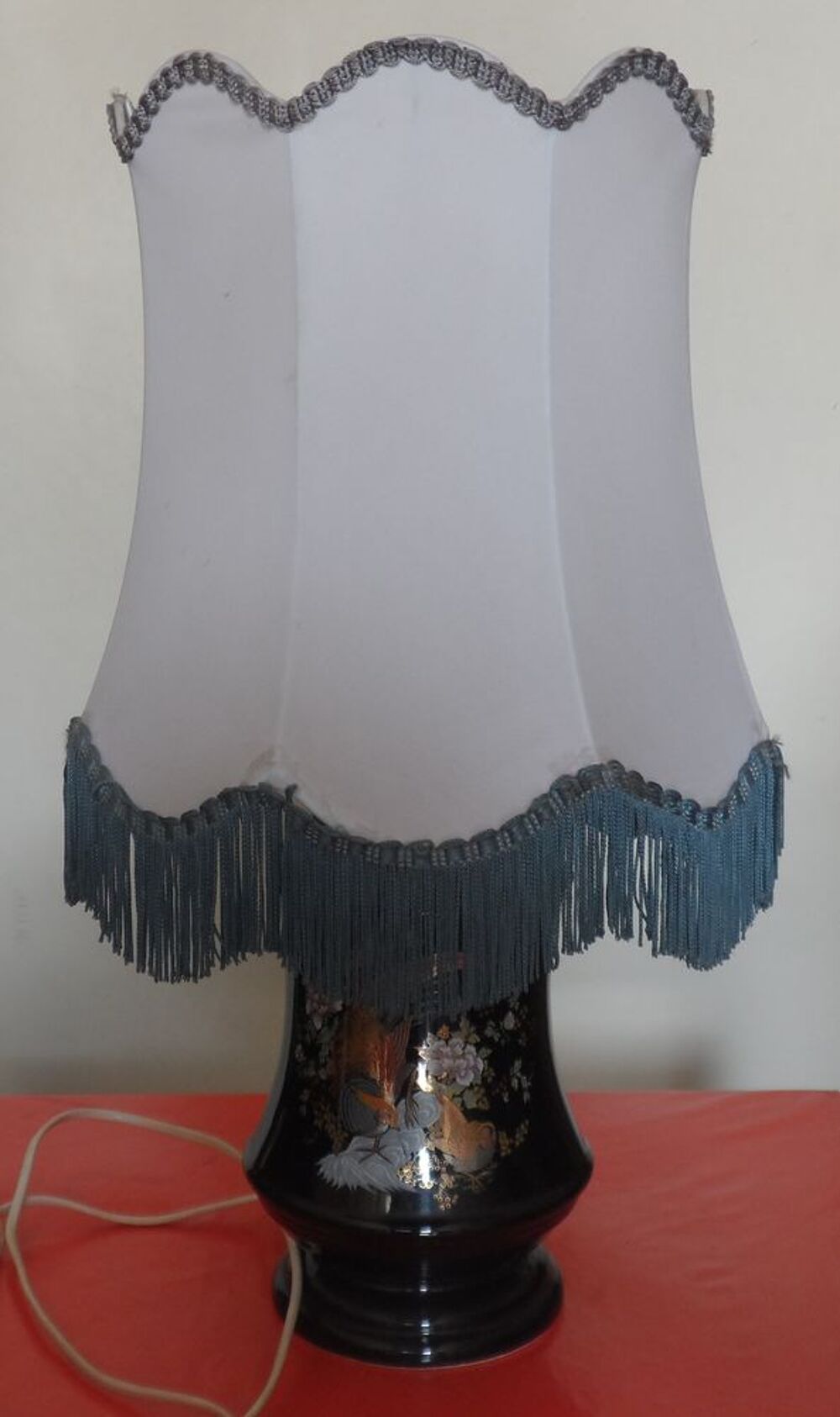 Lampe de chevet Asiatique vintage AN 60/70 en tr&egrave;s bon &eacute;tat
Dcoration