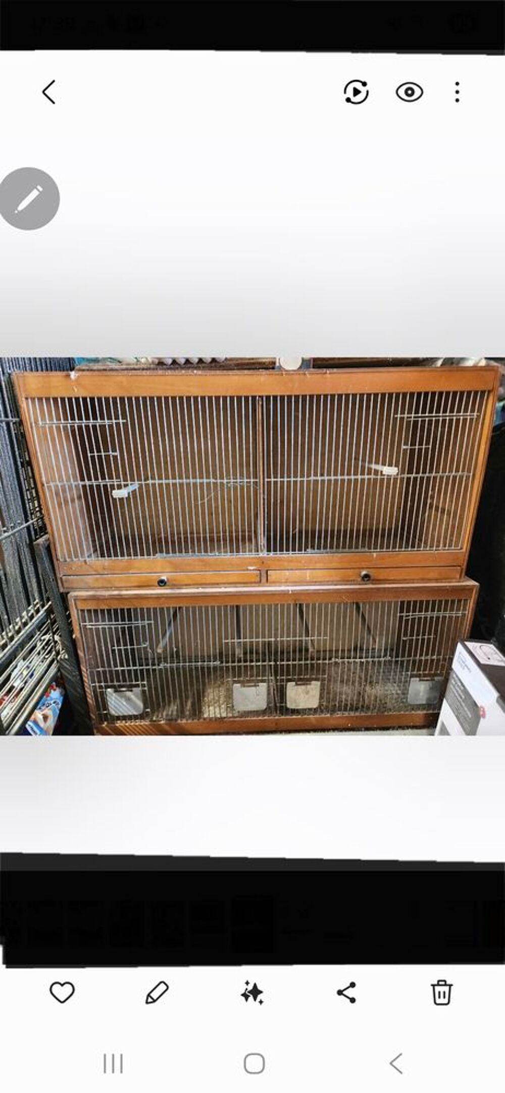   Grande cage d'élevage  