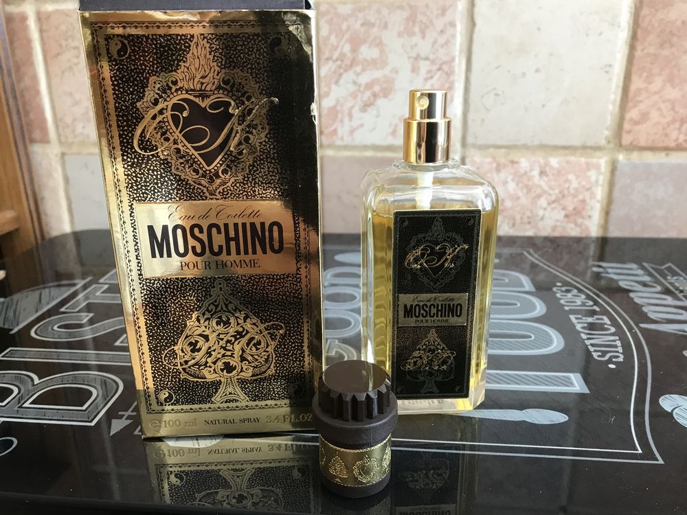 MOSCHINO vintage 