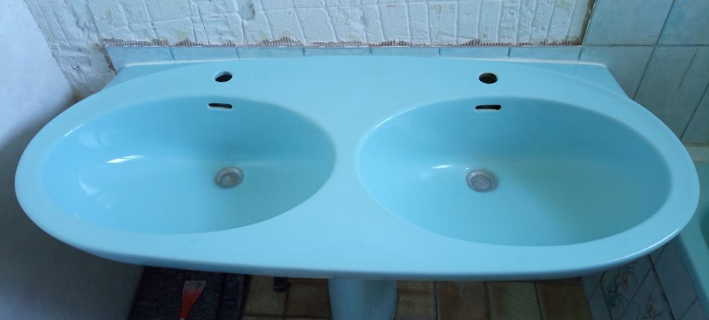 lavabos double sur pied - couleur bleu ciel Bricolage