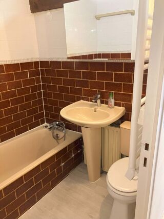  Appartement � louer 2 pi�ces 38 m� Lyon