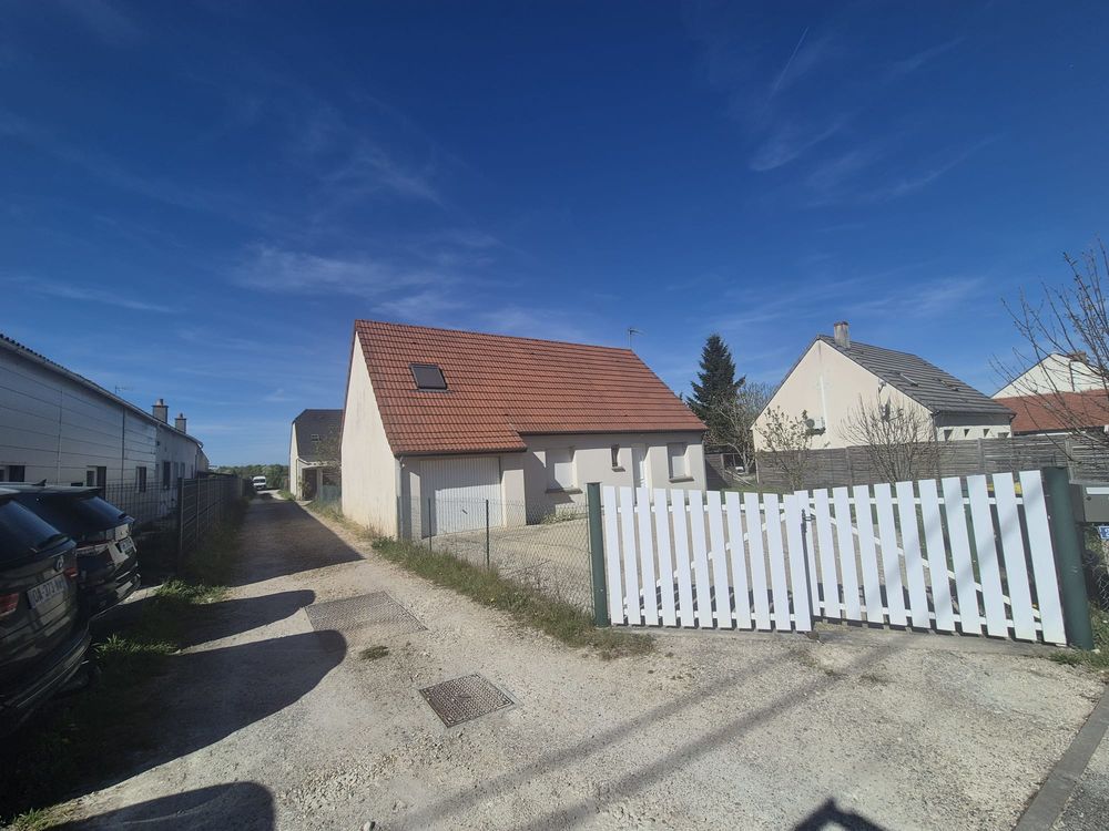 Vente Maison Maison familiale 6 pièces La chapelle-saint-mesmin