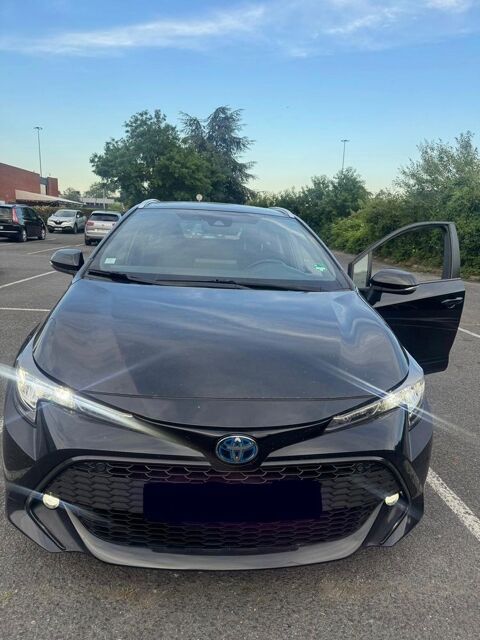 Toyota Corolla Touring Sports Pro Hybride 122h Dynamic Business 2021 occasion Enghien-les-Bains 95880
