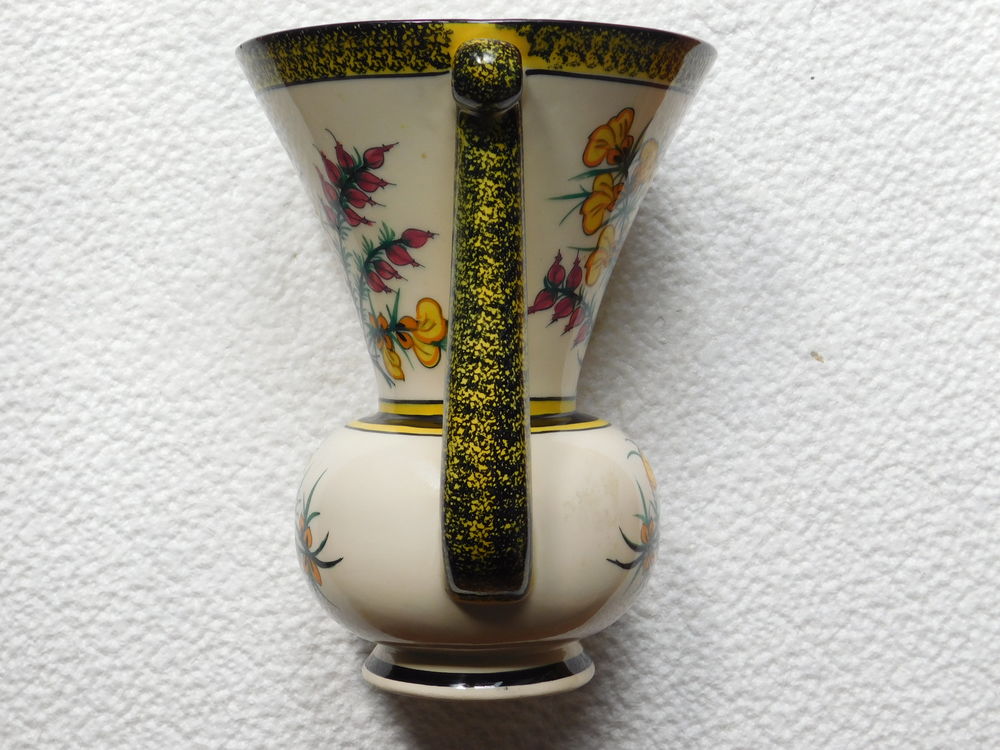 vase sign&eacute; henriot quimper Décoration