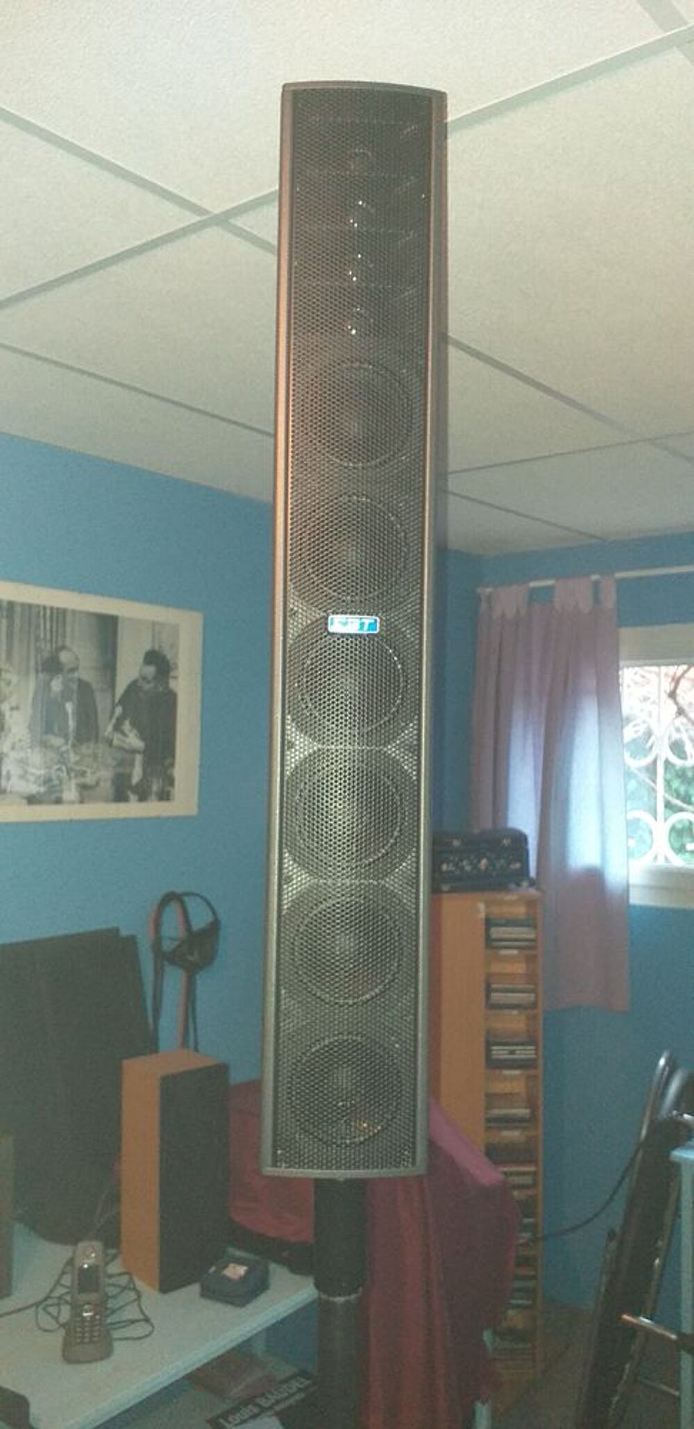 Sonorisation enceintes FBT Line Array
Instruments de musique