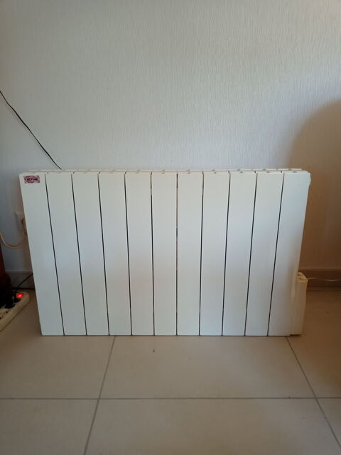   ACOVA   Lot de 3 radiateurs lectriques muraux 249 Brviandes (10)