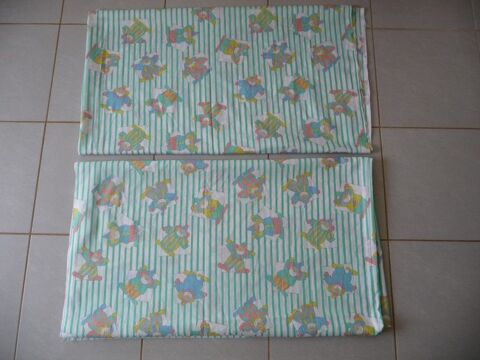 Tissu motifs clowns et rayures vertes 20 Celles-sur-Belle (79)