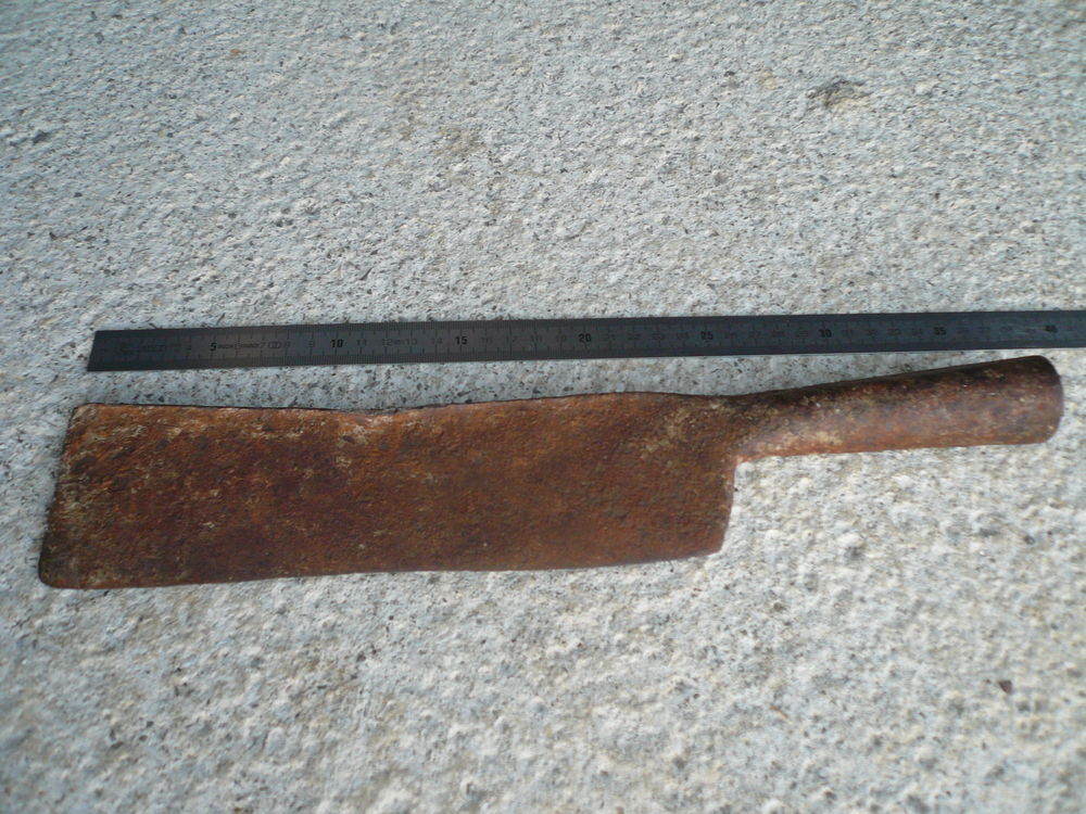 Hachoir tout en fer ancien 37cm 