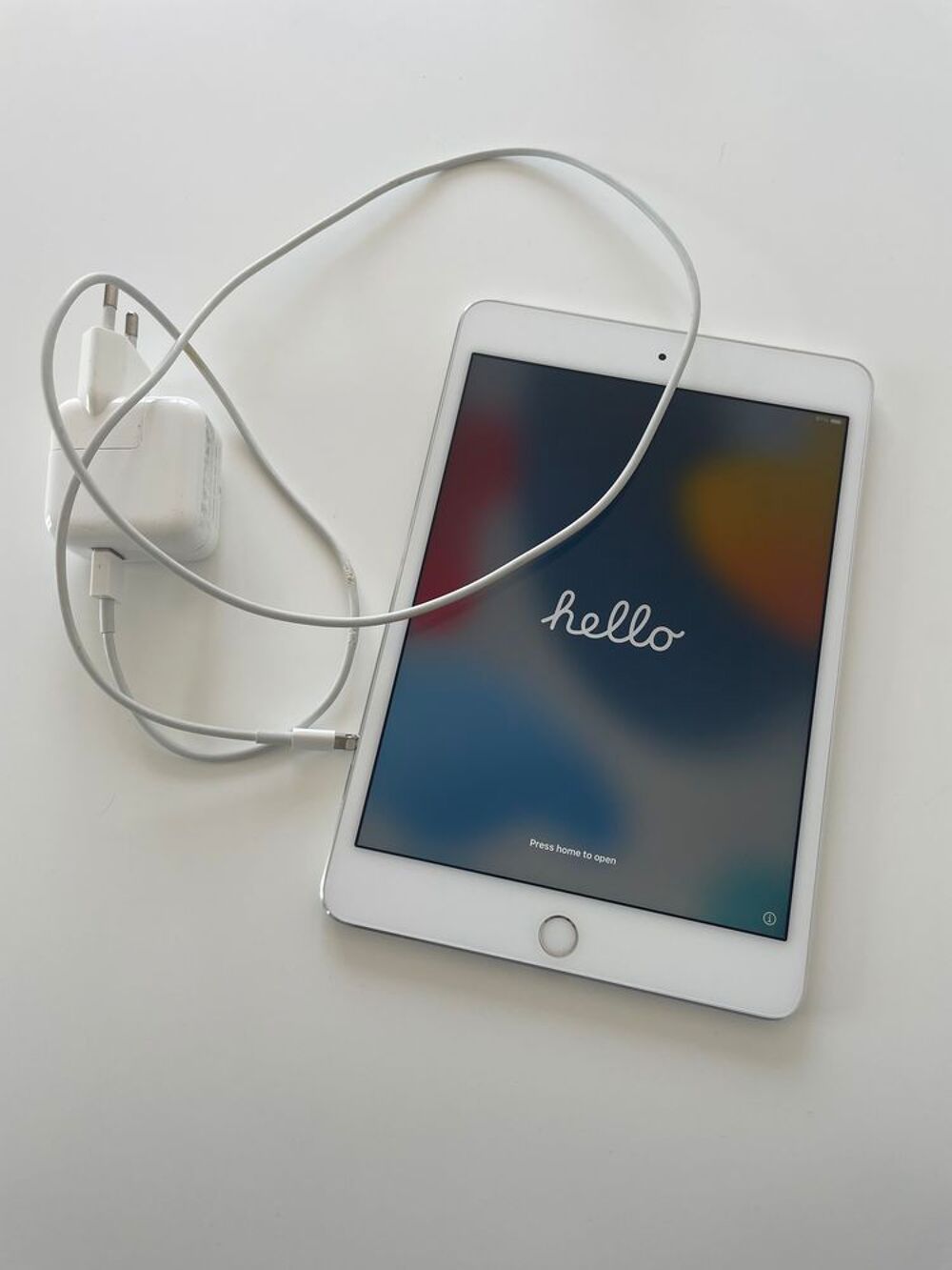 iPad 4 mini 128Go Téléphones et tablettes