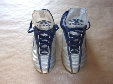 Chaussures de football pointure 36 4 Montaigu-la-Brisette (50)