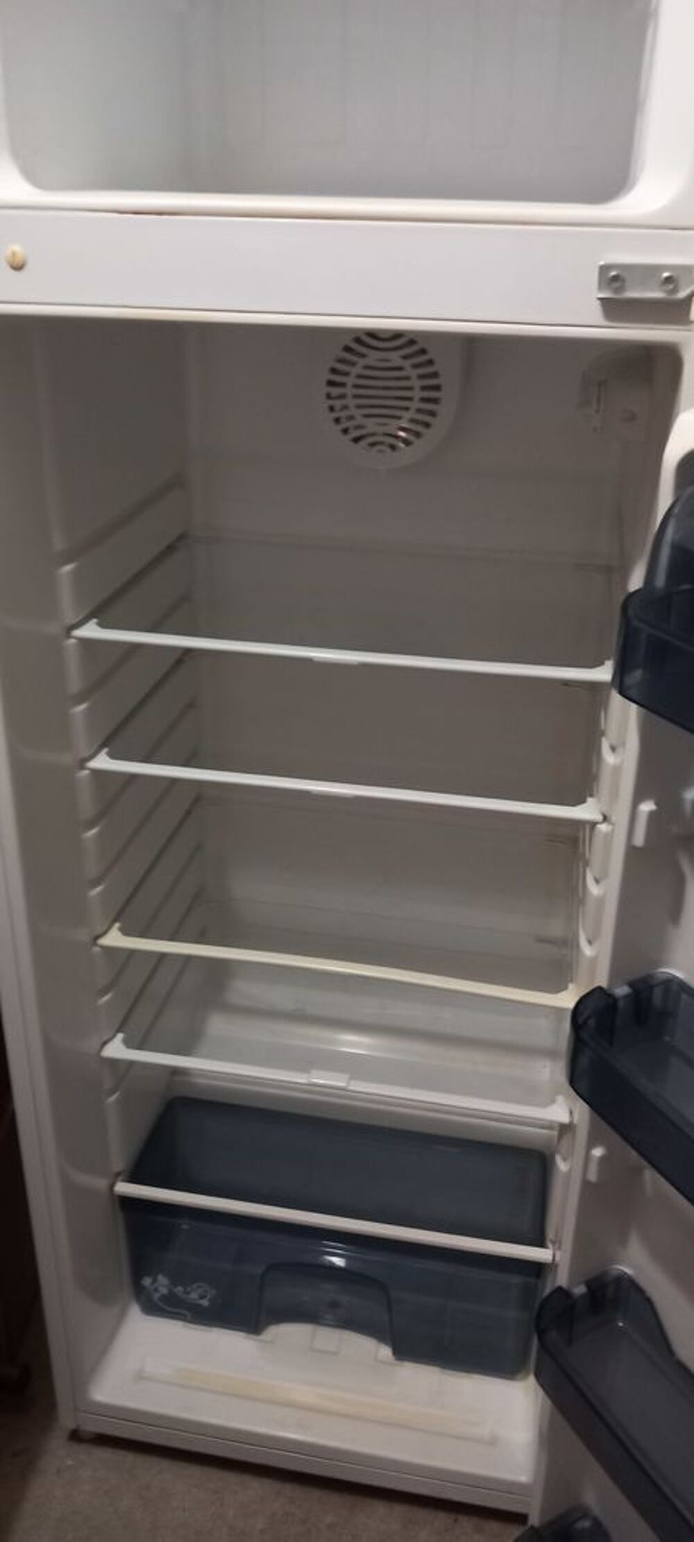 R&eacute;frig&eacute;rateur cong&eacute;lateur Electroménager