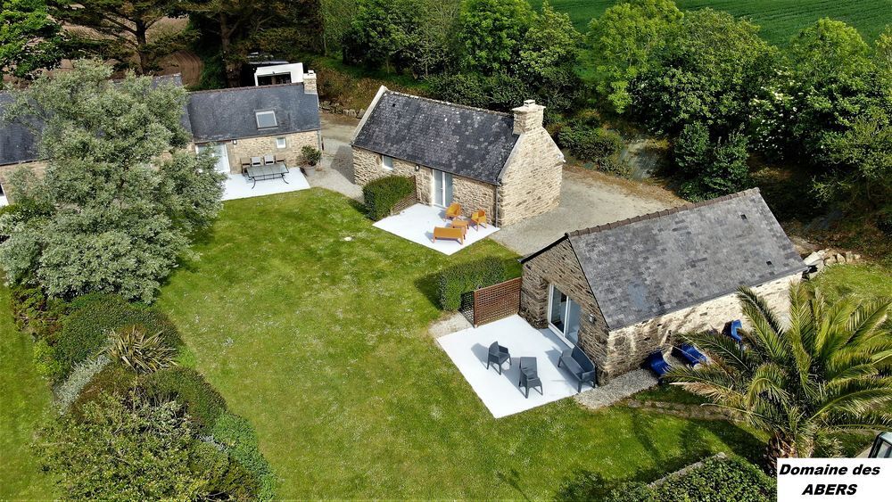   Gîte de Charme avec Piscine chauffée couverte Bretagne, Plouguin (29830)