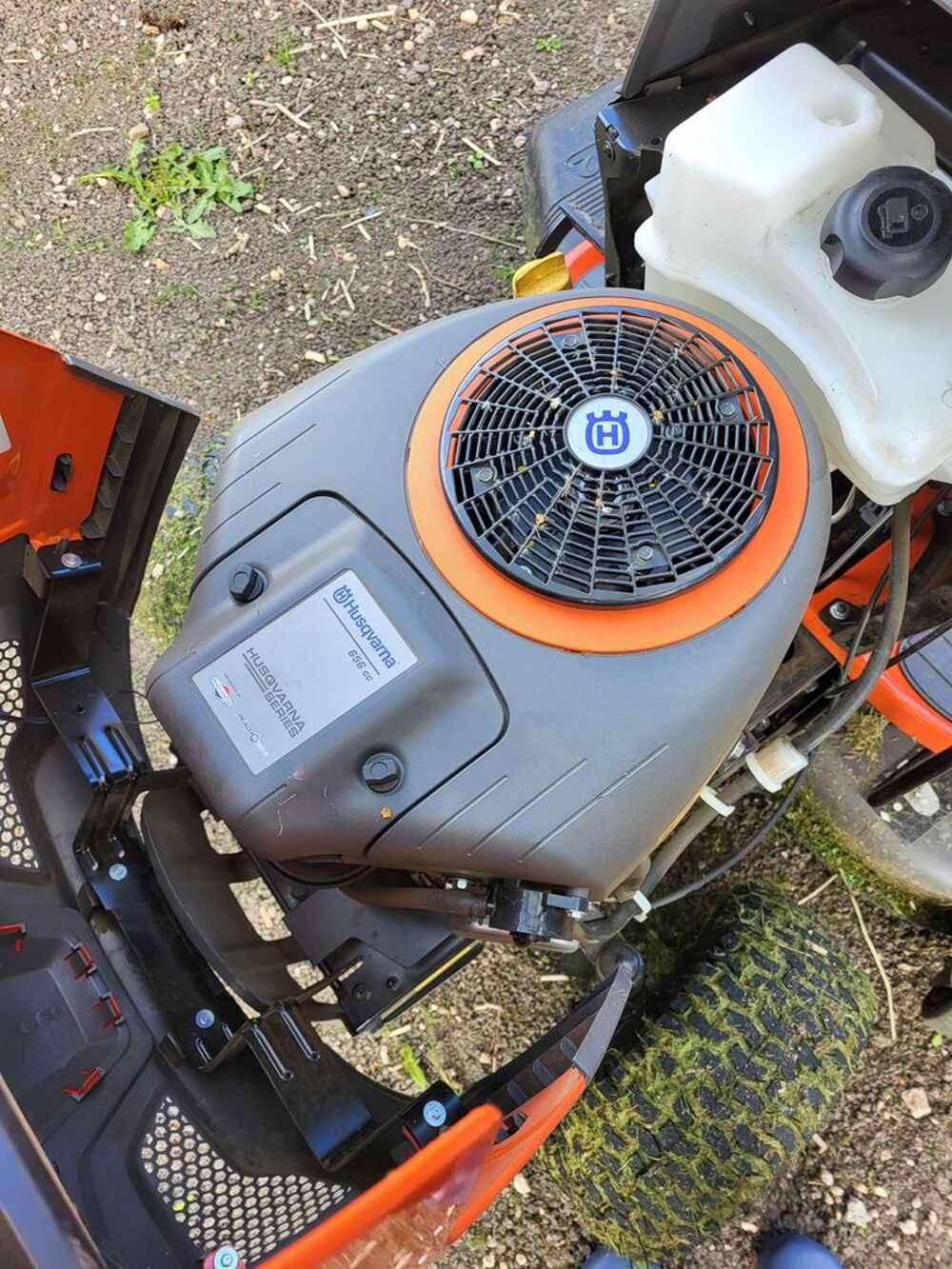 Tracteur tondeuse Husqvarna Jardin