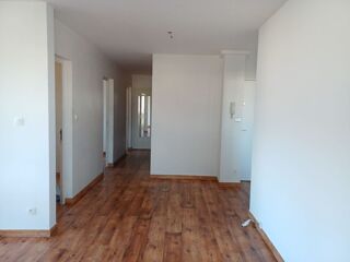  Appartement à vendre 4 pièces 77 m²